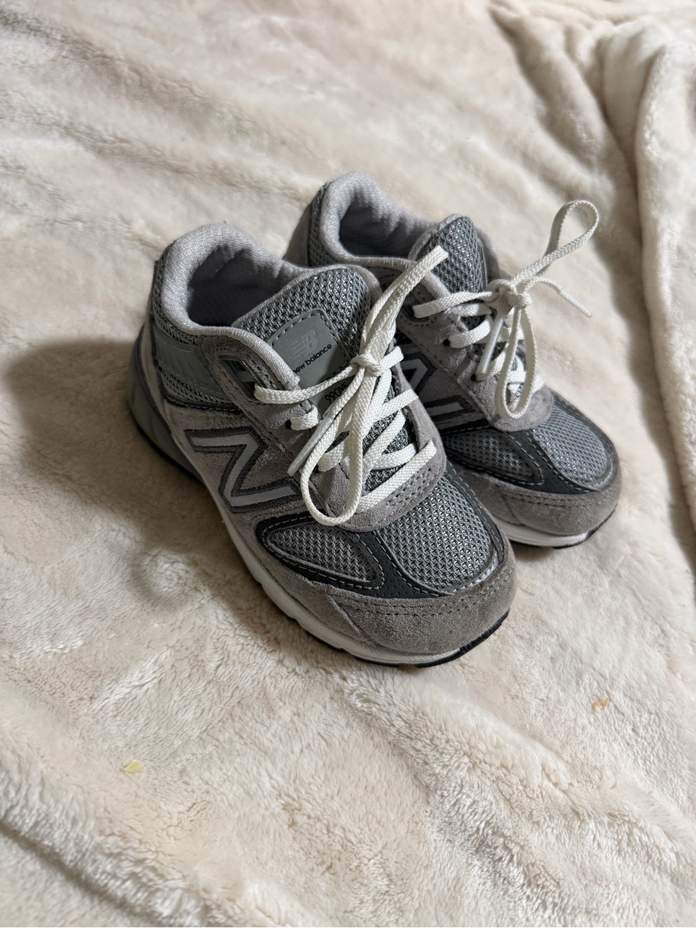 New Balance Kids Grey Mesh & Suede Sneakers